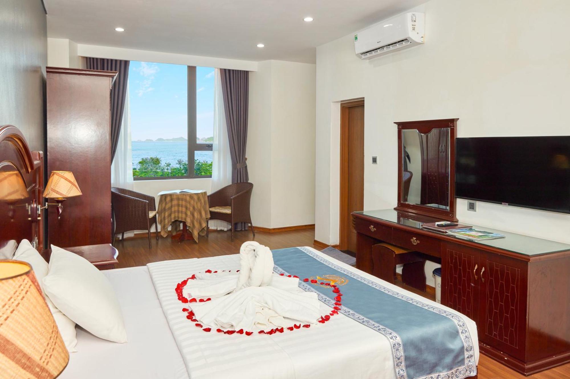 Gieng Ngoc Sea Moutain View Cat Ba Hotel Dong Khe Sau Exterior photo